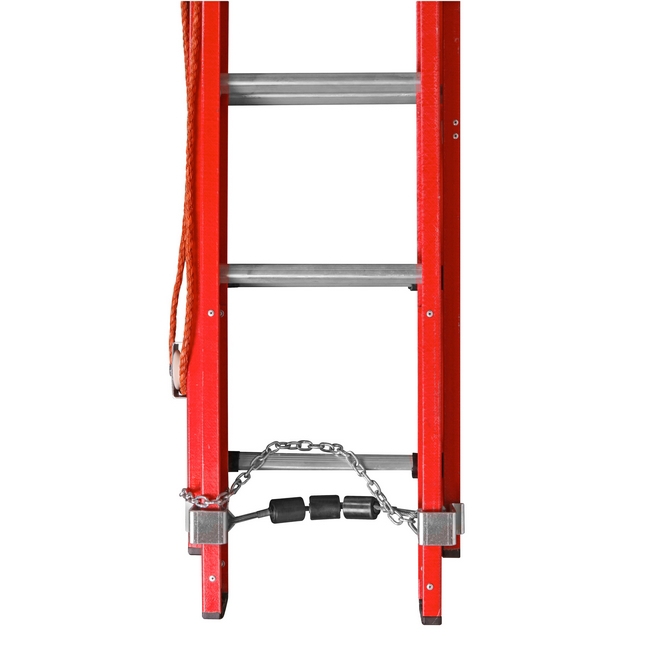 Cable roller and safety chain for use with extension ladders, ladder, aluminium ladder, step ladder,.