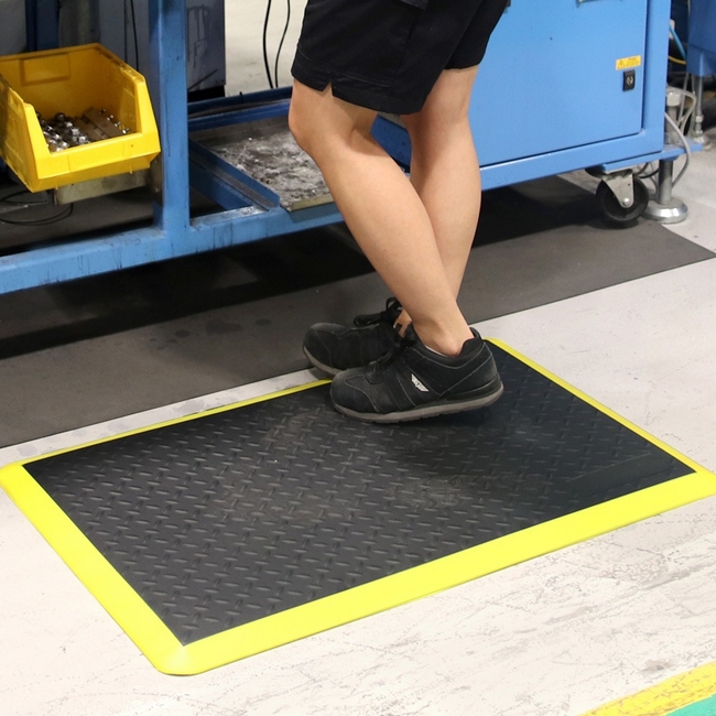 Supplywise workplace mat, similar to cobaelite diamond, rubber matting, matting, floor rubber.