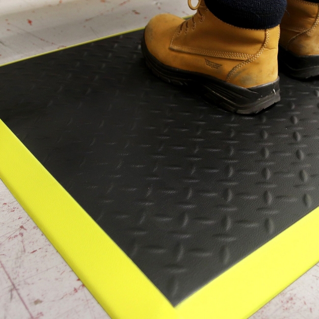 Supplywise workplace mat, similar to cobaelite diamond, rubber matting, matting, floor rubber.