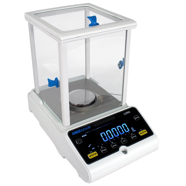 SW scale, similar to scale, weighing scale, digital scale from scaletec, leroy merlin.