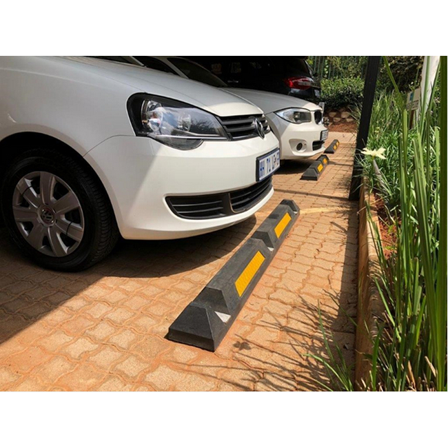 Car Wheel Stopper SAFSXS105B SupplyWise