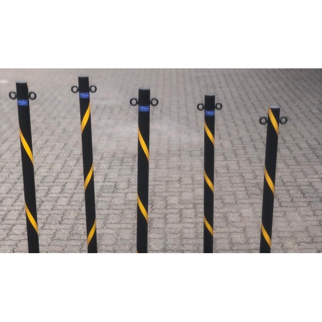 SW queueing post, similar to queuing post, queue barriers from roadquip, pioneer plastics.