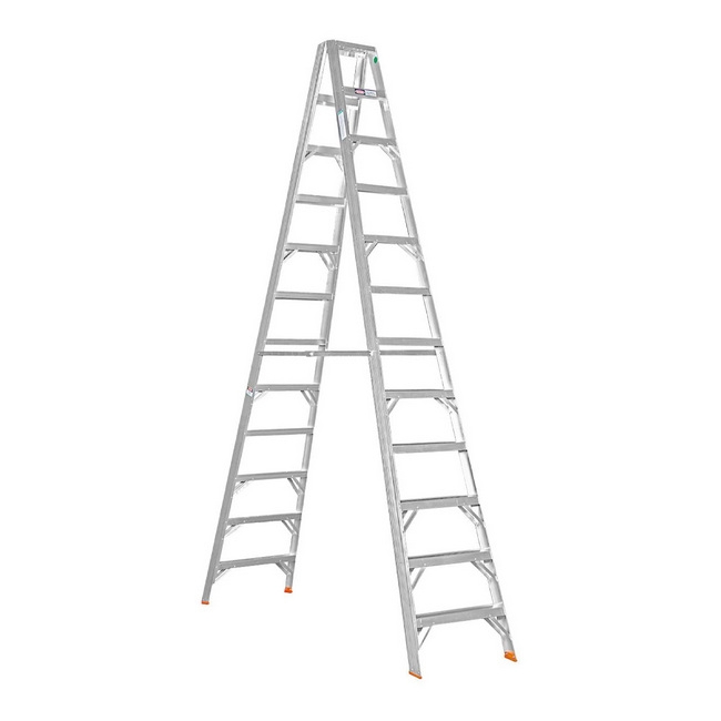 SW aluminium step, similar to ladder, aluminium ladder from caslad, makro, builders.