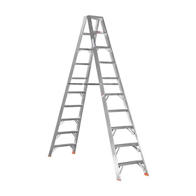 SW aluminium step, similar to ladder, aluminium ladder from cashbuild, chamerlains.