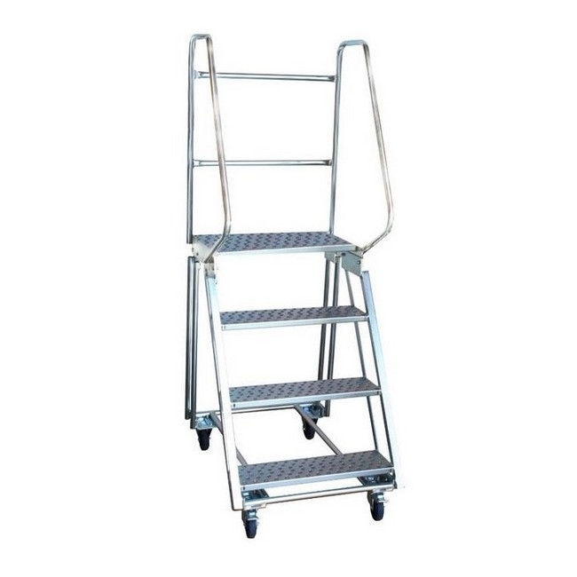 Supplywise mobile ladder similar to the Leroy Merlin 3-step mobile safety ladder with lockable castors for stability.